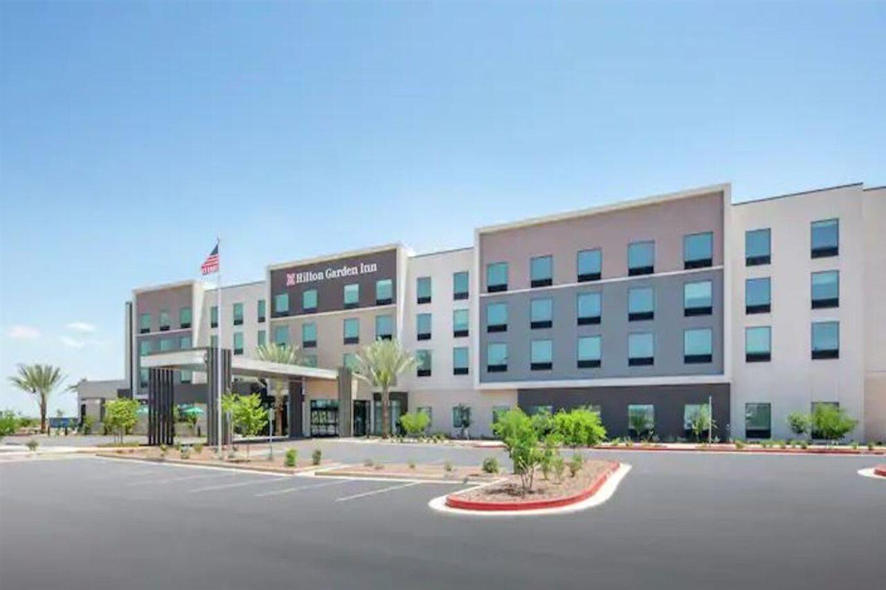 Hilton Garden Inn Surprise Phoenix Exterior photo